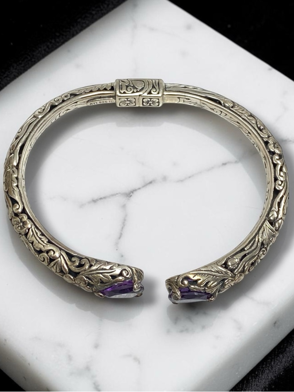 Estate Embossed Sterling Silver 925 Amethyst Cuff Hinged Bangle Bracelet! - Picture 8 of 16